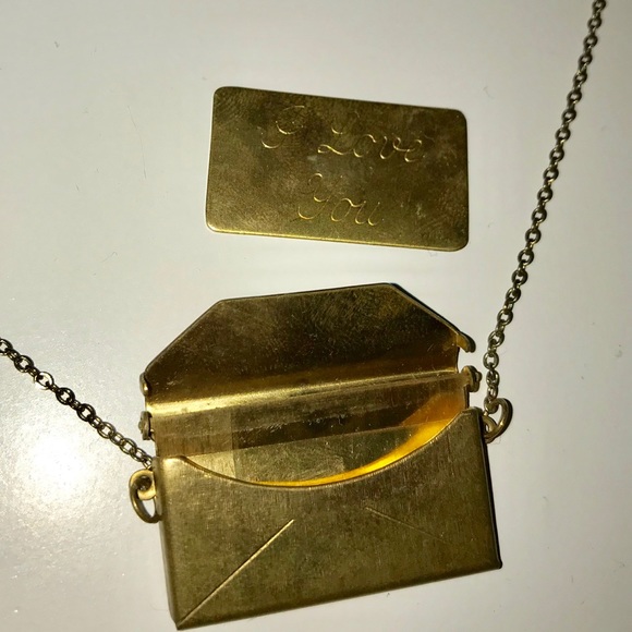 [X SOLD X]Urban Outfitters Love Envelope Necklace - Picture 5 of 6